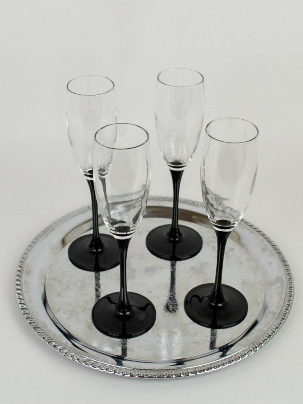 Cristal D’Arques Luminarc France Black Stem Champagne Flutes Set of 4